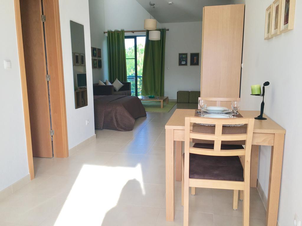 Sr Palmela Village Studios II Кинта-ду-Анжу Экстерьер фото